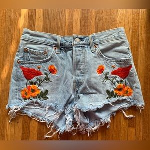 levis 501 shorts size 26